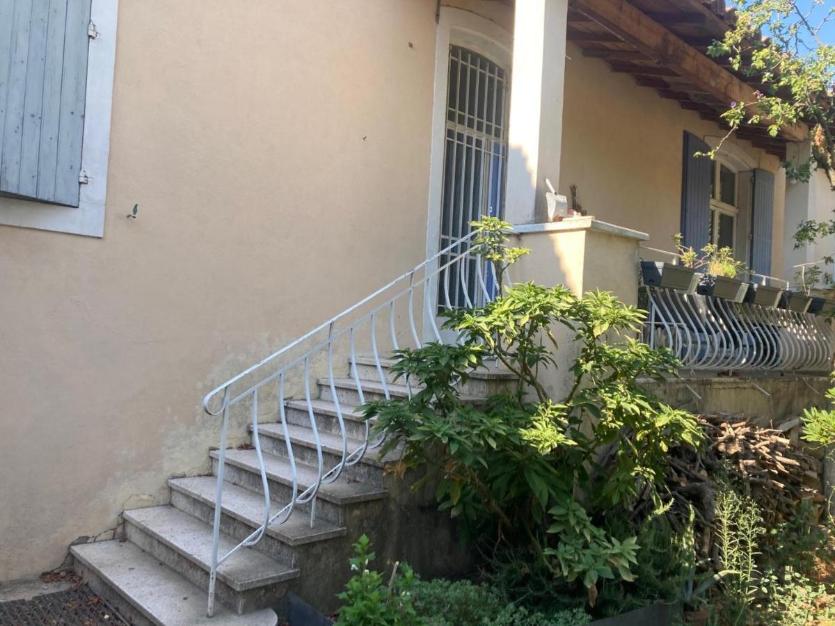 Feuillade Ancien Partage Appartement Nîmes Buitenkant foto